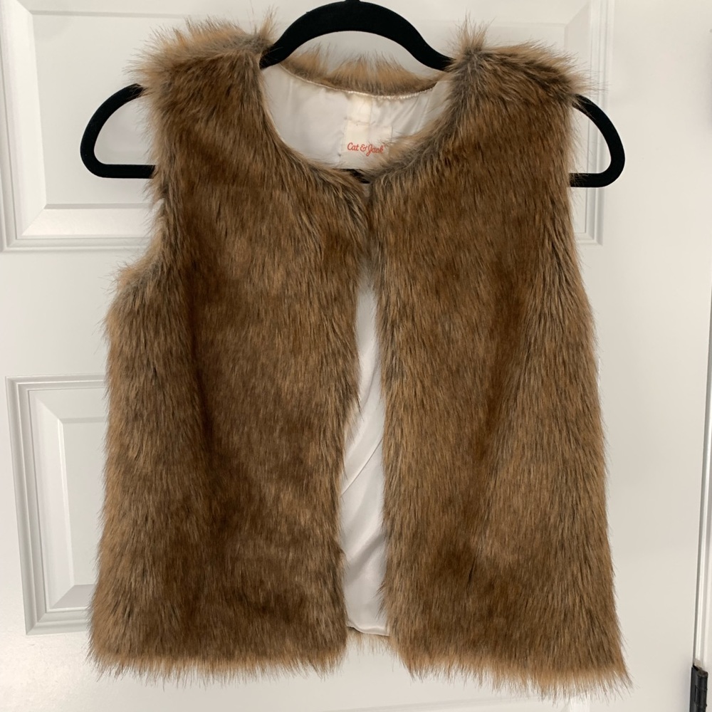 Cat & Jack faux fur vest